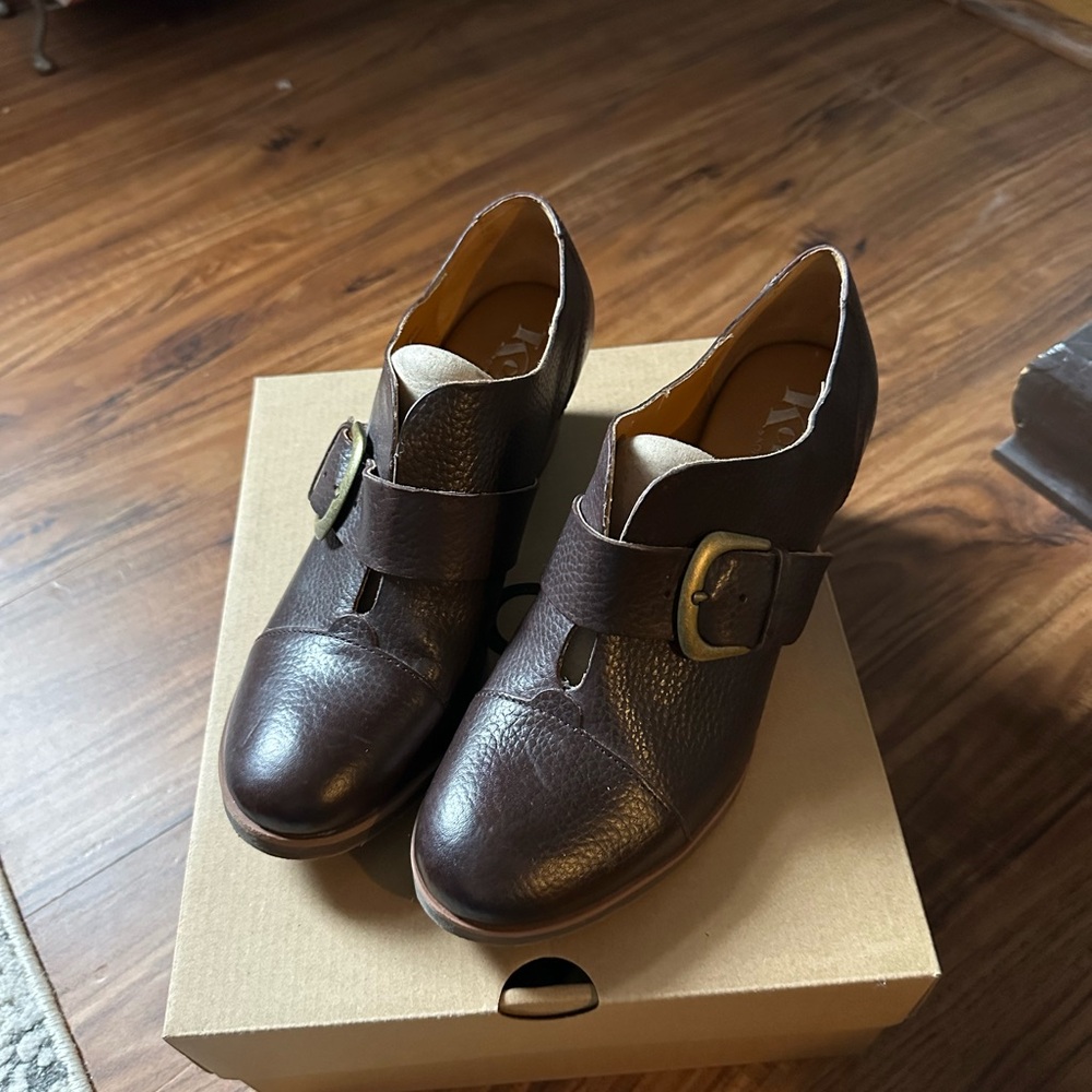 Brown Leather Women's Shoes